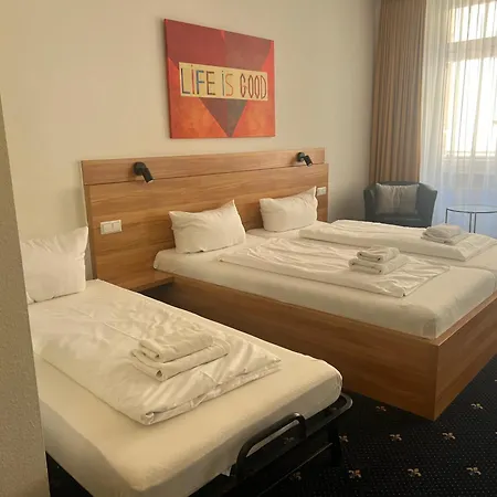 Capri ホテル 3*