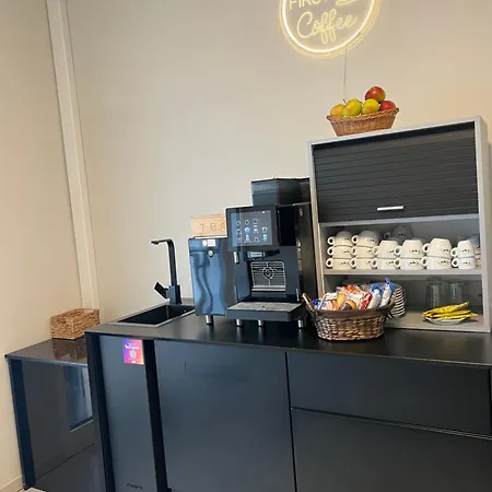 Capri Hotel 3*